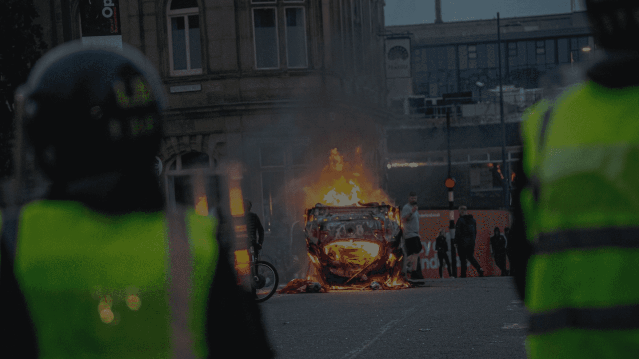 The Psychological Toll of Riots on Ethnic Communities The Psychological Toll of Riots on Ethnic Communities